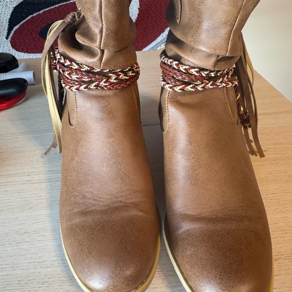 Brown Ankle Boots with Braided Detail - Picture 2 of 5